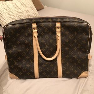 Authentic Louis Vuitton Porte Documents